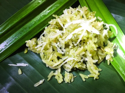 ข้าวเม่าคลุก 